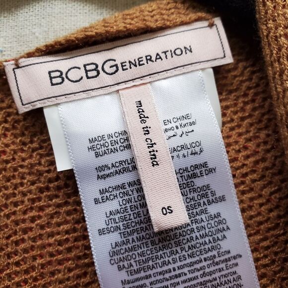 BCBGeneration One Size Poncho Camel - Picture 3 of 4
